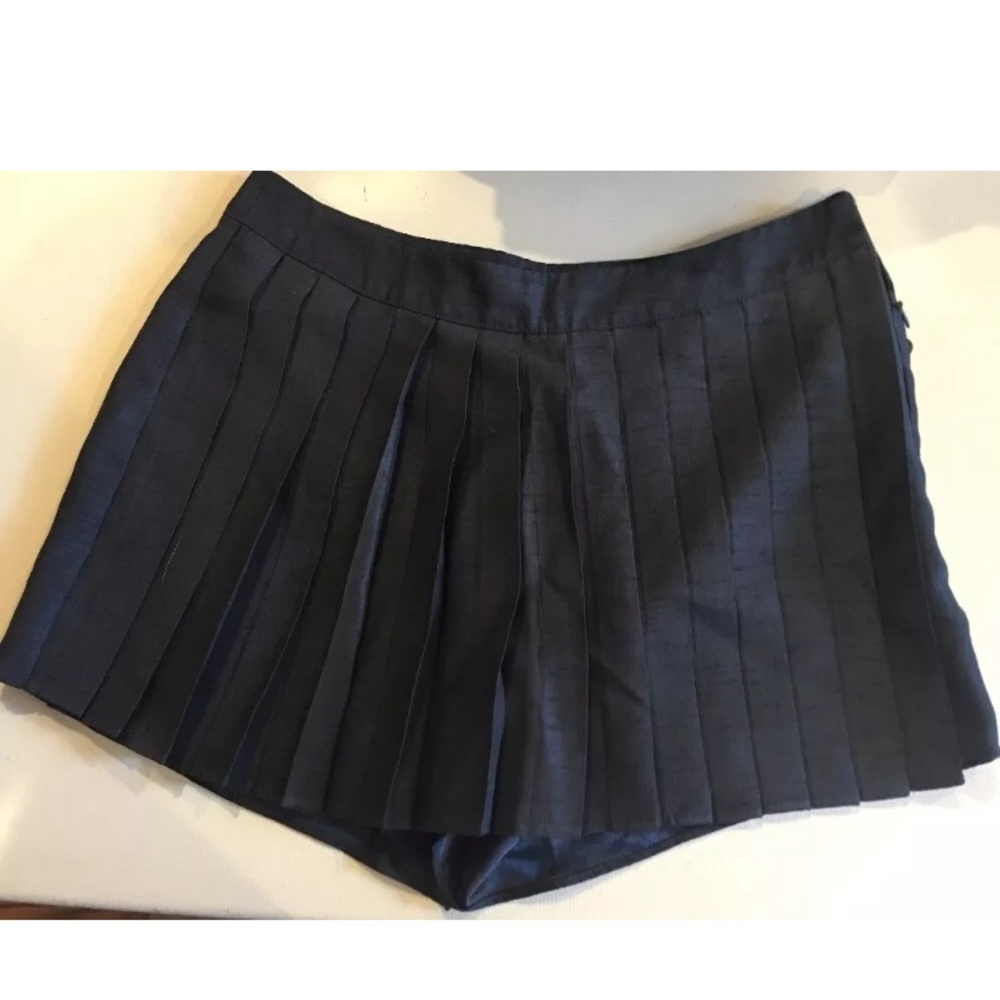 Silent +Noise Skort  new
